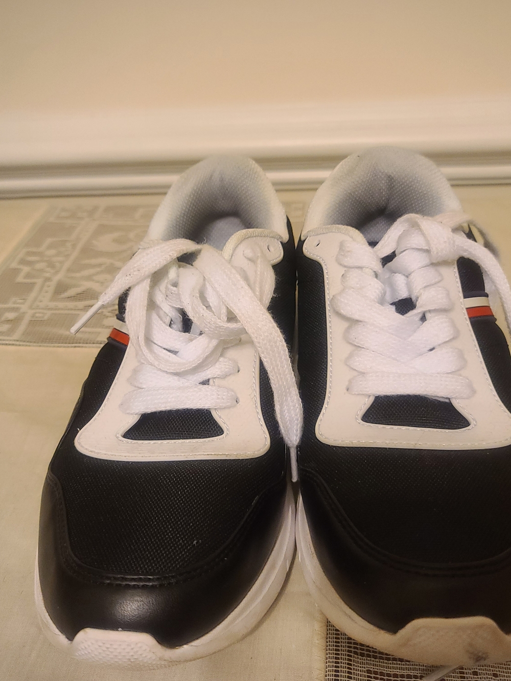 Black and White Lace-Up Casual Sneakers with Red Accent